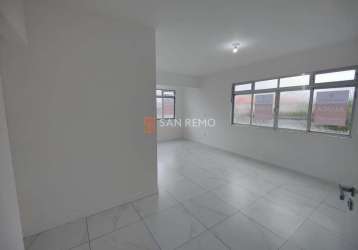 Casa com 4 quartos para alugar na rua tereza cristina, 477, estreito, florianópolis, 103 m2 por r$ 4.500