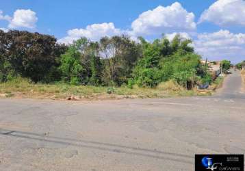 Terreno/área comercial na avenida serra negra esquina com avenida araxá no caldas do oeste em caldas