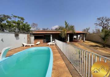 Excelente oportunidade! casa com piscina a venda em caldas novas