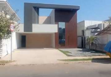 Casa com 3 quartos à venda na rua joão-de-barros, condomínio belvedere, cuiabá, 300 m2 por r$ 1.650.000