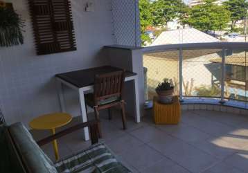 Apartamento bem localizado, 146 m2 com 3 quartos, 2 suítes, quebra coco!s