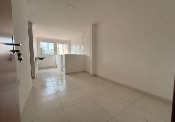 Apartamento 2 quartos, 2º andar, prédio novo, 185 mil