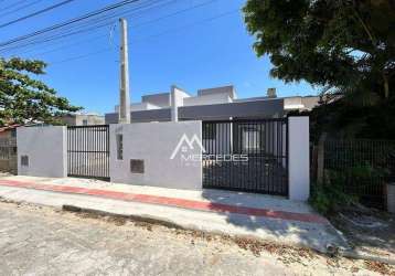 Casa com 2 dormitórios à venda, 60 m² por r$ 379.000,00 - meia praia - navegantes/sc