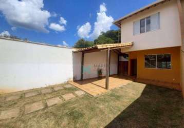 Casa com 3 quartos, 142 m² - venda por r$ 850.000 ou aluguel por r$ 3.010/mês - solarium - lagoa santa/mg