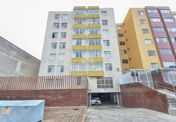 Apartamento 2 quartos, desocupado, a venda no bairro pinheirinho em curitiba/pr,