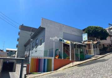 Casa comercial no bairro rio branco