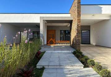 Casa para venda em peruíbe com piscina