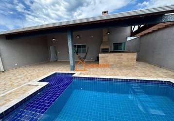 Casa nova para venda com piscina em peruíbe