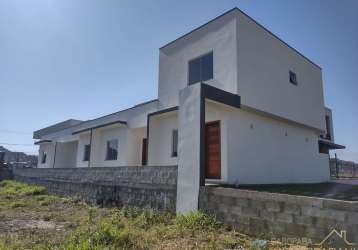 Casa à venda no bairro ambrósio - garopaba/sc