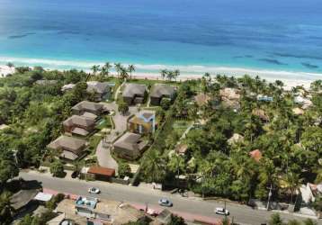 Casa na praia com 04 suítes no paraíso de arraial dajuda!