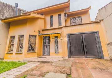 Casa com 200 m² com 3 quartos em jardim itu - porto alegre - rs