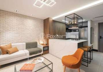 Apartamento/studio 1 suíte com 47m no bairro auxiliadora - porto alegre - rs