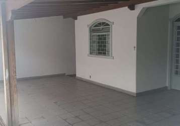 Casa com 3 quartos à venda em betim