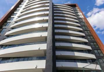 Lindo apartamento com 3 quartos no cabral hills