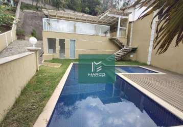 Casa com 3 dormitórios à venda, 200 m² por r$ 1.690.000,00 - itaipava - petrópolis/rj