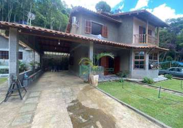 Casa com 3 dormitórios, 200 m² - venda por r$ 550.000 ou aluguel por r$ 2.549/mês - parque do imbui - teresópolis/rj