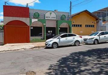 Galpão/depósito/armazém para venda com 197 metros quadrados com 3 quartos