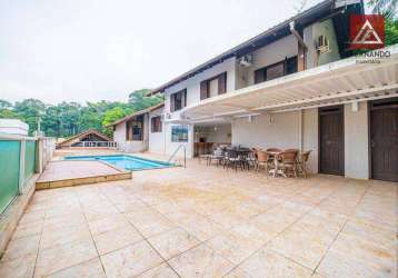 Casa com 4 dormitórios, sendo 2 suítes à venda, 273 m² por r$ 1.550.000 - água verde - blumenau/sc