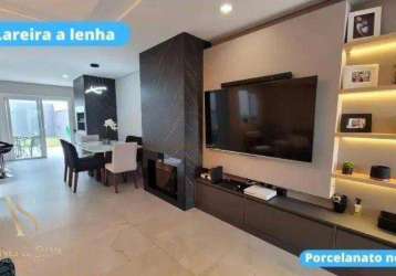 Sobrado com 3 dormitórios à venda por r$ 890.000,00 - vila ipiranga - porto alegre/rs