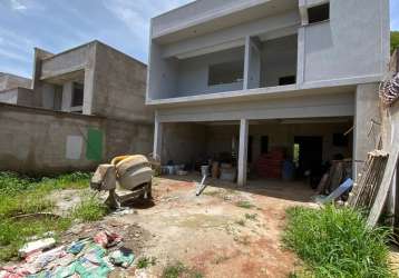 Sobrado à venda em fase de término