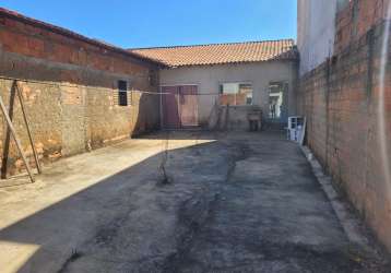 Oportunidade casa com 3 dormitórios