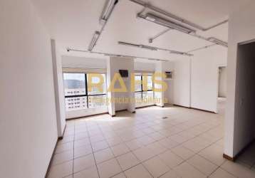 Sala comercial conjugada de 74m² no edifício hannover em joinville - rahs imobiliária