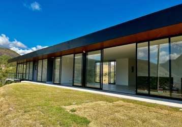 Casa linear - nova em itaipava