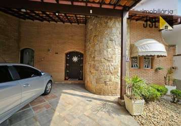 Casa com 3 dormitórios à venda, 243 m² por r$ 1.300.000,00 - moradas do jatay - caçapava/sp