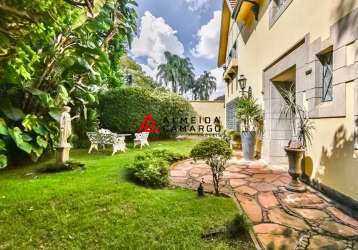 Casa jardim américa 3 suítes amplo quintal 616m²