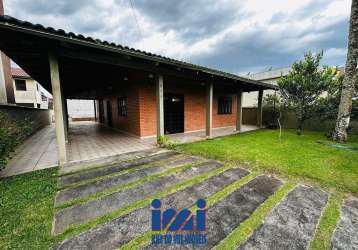 Casa com piscina na avenida brasil atami a venda