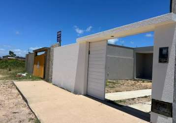 Vendo casa com 3 quartos e 2 banheiros em marechal deodoro - alagoas