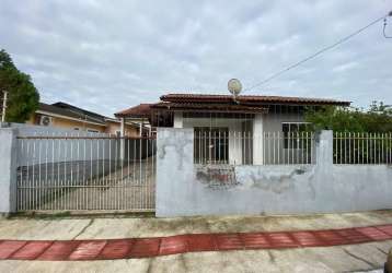 Alugue este imóvel - casa no bairro santa regina