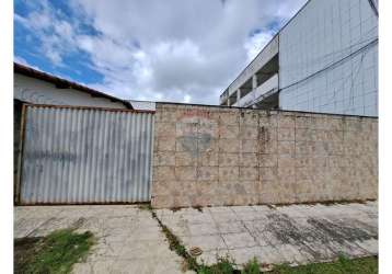 Terreno à venda no bairro planalto