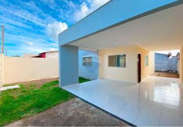 Casa nova com área de 200m² a 5 minutos do atacadão de parnamirim-rn