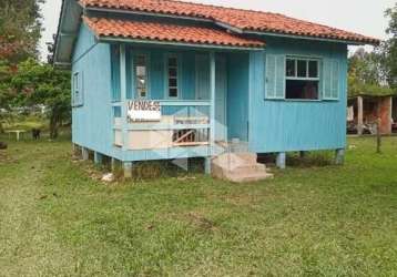 Casa de madeira 2 dormitorios/ quartos  laguna venda r$ 160.000,00