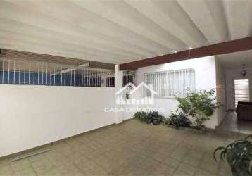 Vende sobrado com 200m², 4 dormitórios, 2 vagas, ao lado do shopping morumbi