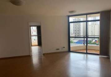 Vende ou aluga apartamento com 98m², 3 dormitórios, 1 suíte, muito bem localizado na vila olímpia.