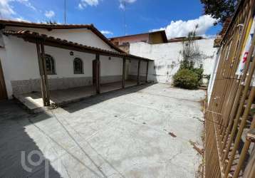 Casa com 3 quartos à venda na rua reynaldo smith camargos, 300, santa amélia, belo horizonte por r$ 800.000