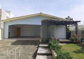 Casa à venda em morro das pedras com 179 m², 3 qua