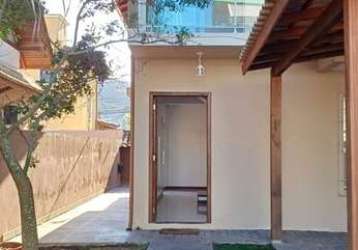 Casa à venda em campeche central com 123 m², 2 qua