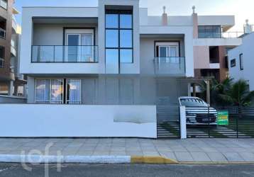 Casa à venda em lagoa pequena com 165 m², 3 quarto