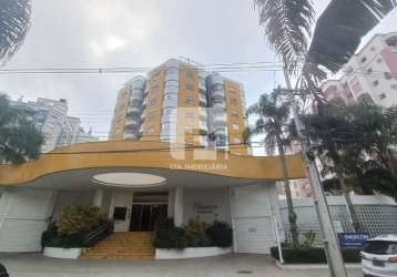 Apartamento de 4 dormitórios no itacorubi