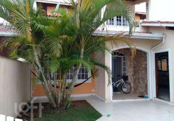 Casa à venda em campeche central com 310 m², 7 qua