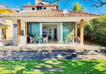 Casa à venda em cachoeira do bom jesus com 158 m²,