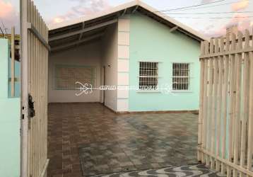 Casa com edícula bairro independência