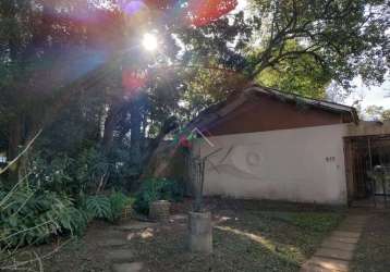 Casa com 3 quartos à venda na rua doutor pereira neto, 510, tristeza, porto alegre por r$ 800.000