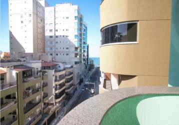 Apartamento quadra mar meia praia 3 quarto(s)