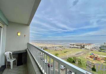 Apartamento com vista mar na prainha em torres, excelente localização!