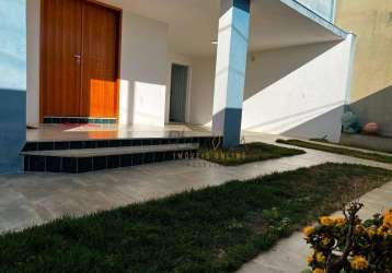 Casa com 6 dormitórios à venda, 325 m² por r$ 1.690.000,00 - jardim andere - varginha/mg