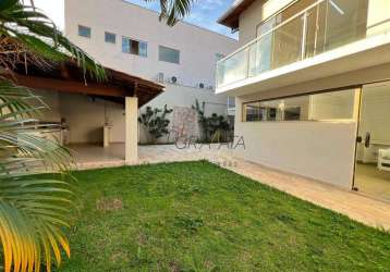 Casa com 3 dormitórios à venda, 277 m² por r$ 1.500.000,00 - santa luiza - varginha/mg